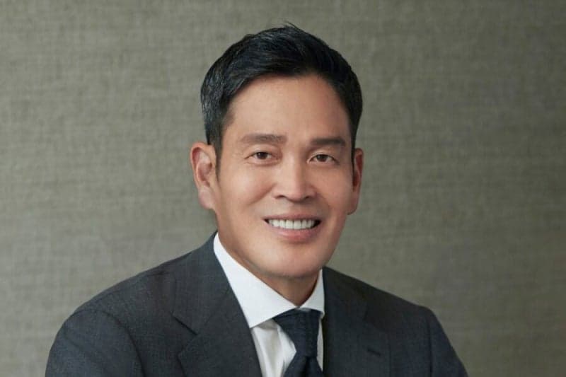 정용진, 다주택자 양도세 중과 사흘 전 한남동 주택 255억원에 매각…"94억 차익"
